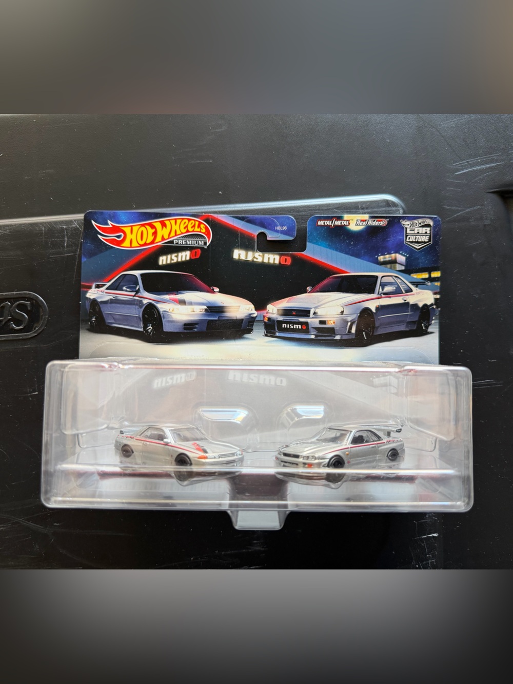 Hot Wheels Premium Car Culture Nissan Skyline GT-R (R32 & R34) 2-Pack Set